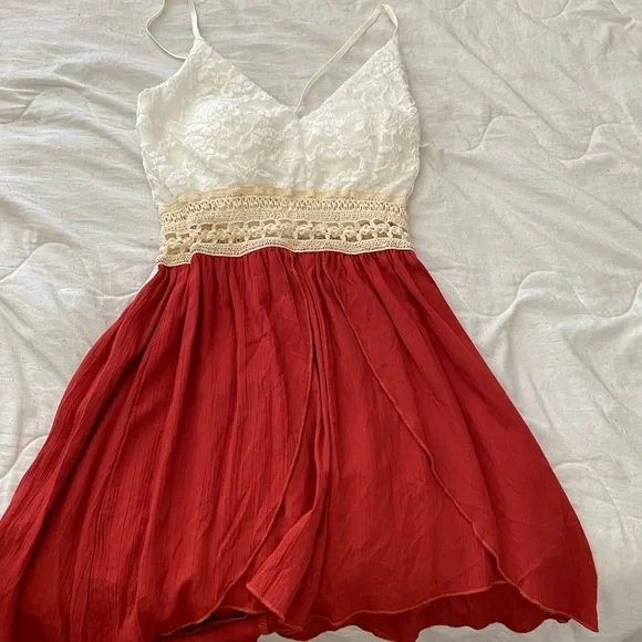 ROMPER - Picture 1 of 2